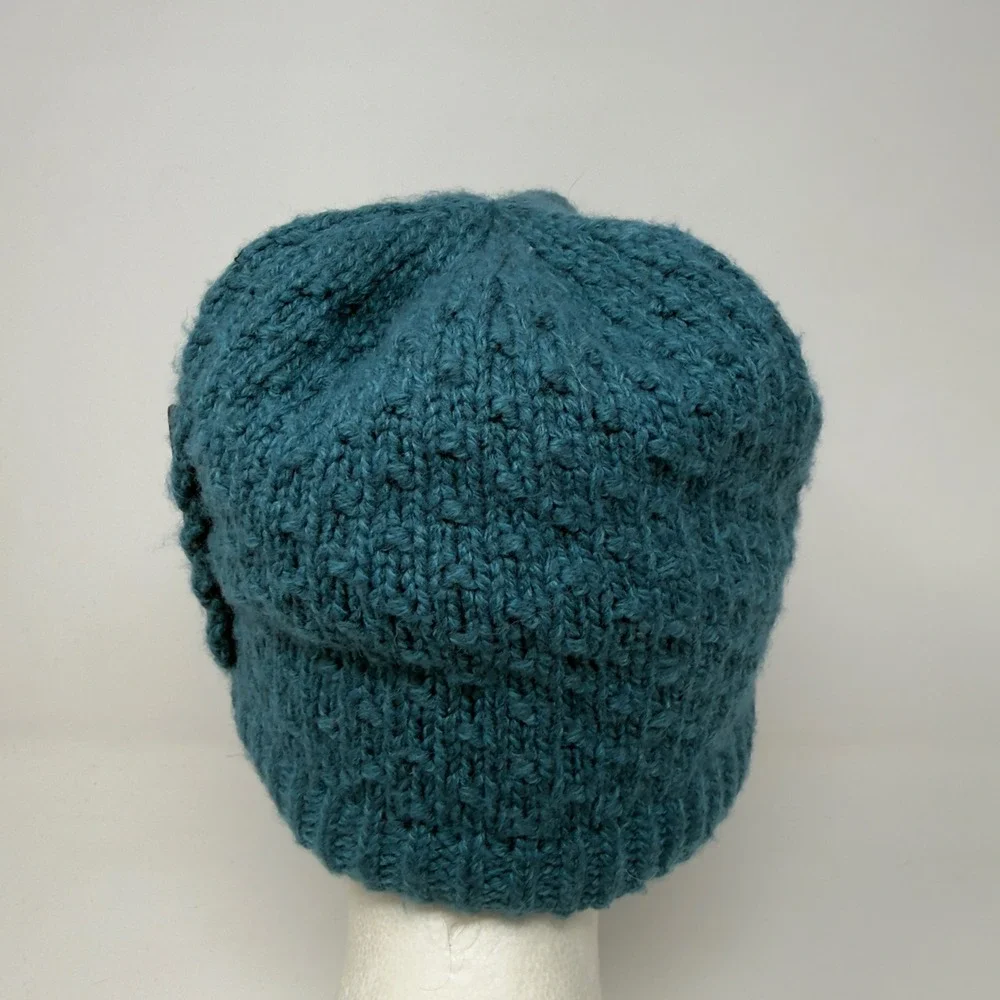 Mountain Hardwear Teal Blue Chunky Knit Visor Beanie Hat with Buttons Logo Large